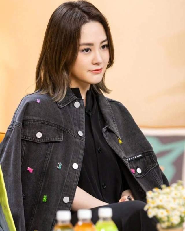 娱乐吃瓜女明星定位,那些热衷吃瓜的女明星们